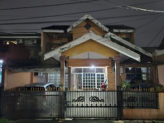 Rumah dijual di Japos Pondok Aren Bintaro Dekat Halte Busway Bebas Banjir