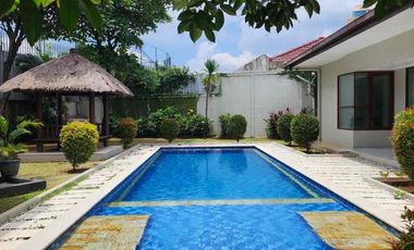 dijual rumah mewah Cipete dalam komplek