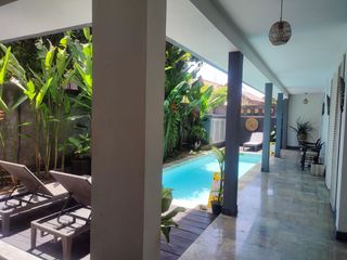 Dijual Hotel 3 Lantai Dengan Resto Di Petitenget Badung Bali
