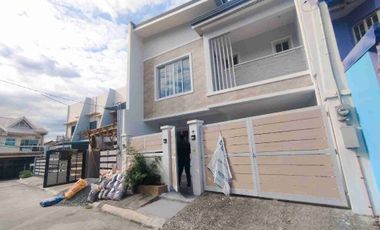 2 STOREY MODERN HOUSE IN LAS PIÑAS