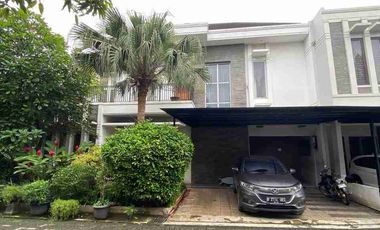 For Sale! Rumah Hook 2 Lantai di Duren Tiga Selatan
