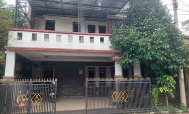 Rumah dua lantai Pesona bali Bojong soang
