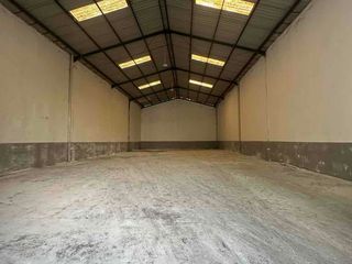 DiSewakan Gudang Safe n Lock Siap pakai