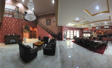 Rumah Mewah Cluster di Cirendeu