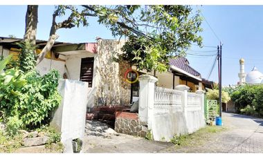 Rumah di Wahyu Asri Selatan Ngaliyan Semarang