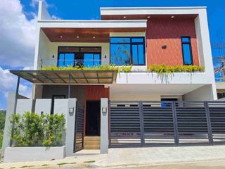 4BR 4T&B MARCOS HWAY Lower Antipolo PARK HILLS B/N RFO SEMI-FURNISHED HOUSE FOR SALE