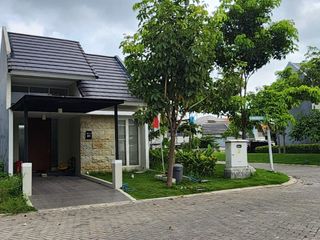 SEWA MURAH Rumah NorthWest Park CitraLand selangkah ke Swimming Pool, Playground dan Lake