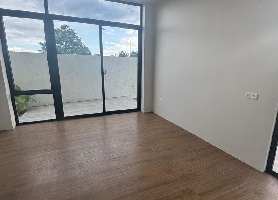 Marathon Drive, Venare, Canlubang, Calamba, Laguna image 3