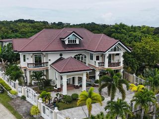 LUXURY SEAVIEW AND MOUNTAIN VIEW HOUSE AND LOT FOR SALE IN BACLAYON BOHOL