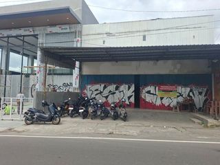 Disewakan Ruang Usaha Komersial Di Jalan Magelang Km 5.5 , Sleman, Dekat Jcm & Monjali