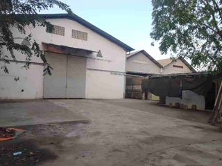 Disewakan Cepat gudang siap pakai, pinggir jalan raya