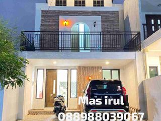 Rumah 2 lantai semarang timur