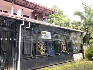 Sewa Rumah Baru 2 Lantai Furnish Siap Huni
