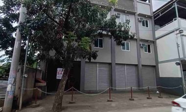BUILDING WITH APARTMENT AND COMMERCIAL SPACE  P18MN