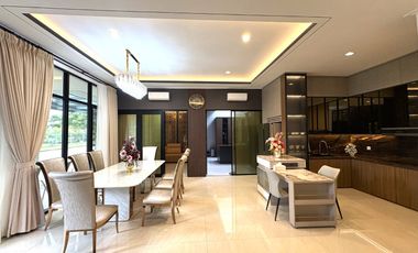 Rumah Hoek Golf Island PIK 260m2 4KT Interior Cantik Full Furnished Siap Huni