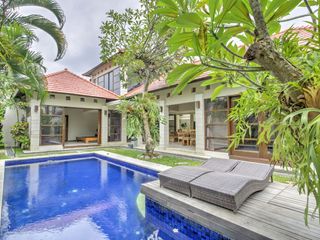 3BR Villa di Petitenget, Jalan kaki ke Pantai dan W Hotel Seminyak