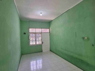 JUAL RUMAH KOMPLEK KENCANA ASRI JL.KARYA JAYA (AREA JOHOR) HARGA 345JT (NEGO)