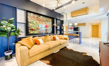 High Ceiling Condo for Sale in The Albany Luxury Residences at Mckinley, Taguig City