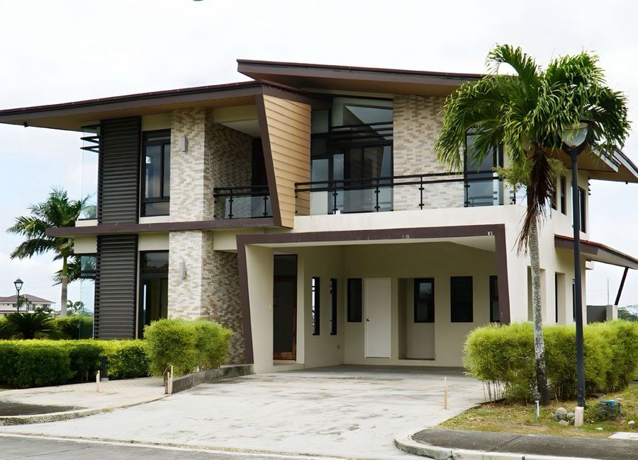 South Lake Village, Malitlit, Santa Rosa, Laguna