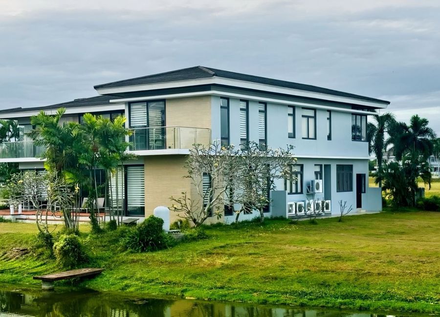 South Lake Village, Malitlit, Santa Rosa, Laguna image 2