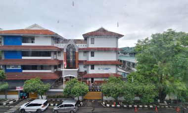 Dijual Rumah Usaha Pulomas – Depan Sekolah Don Bosco