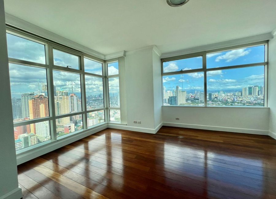 One Roxas Triangle Tower | Three Bedroom 3BR Condo Unit For Rent ...