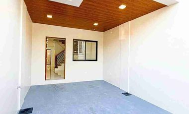 Affordable pre-selling house in Las Piñas City