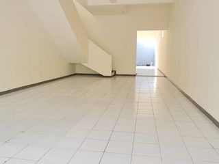 Ruko Baru Renov Siap Pakai di Mainrod Taman Holis 1