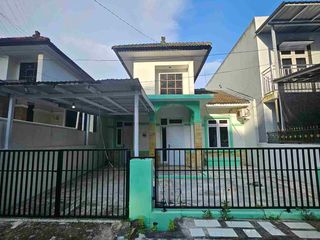 DISEWAKAN RUMAH REGENCY