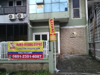 Sarua Indah Shophouse, busy road,  next to Citra Indah Sarua, Land Size 125 meters 6x21 meters. 2.5 floors 290 meters