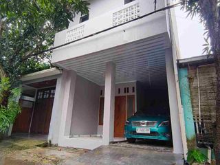 Rumah Minimalis 3 Lantai di Kota Serang