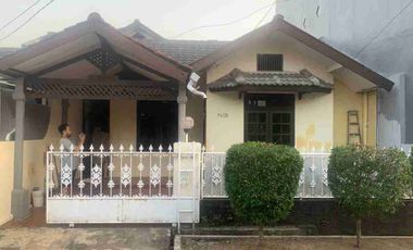 Dijual Rumah Secondary di Komplek Villa Japos, Jurangmangu Barat, Pondok Aren, Tangerang Selatan
