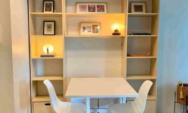 FOR SALE WITH RENTAL INCOME: Fully Furnished 1 Bedroom with Parking in Central Park West North BGC in Taguig City