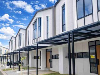 Dikontrakan Rumah Ada AC cluster Wimbledon sport City Jababeka Cikarang