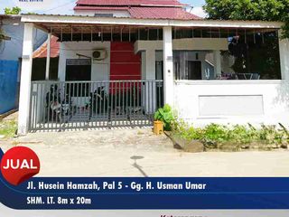 dijual rumah lengkap dengan pagar, canopy, dan akses jalan nyaman di jl. husein hamzah
