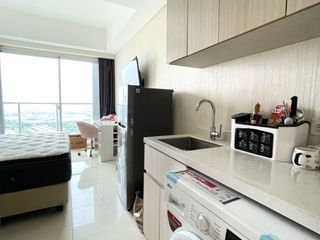 DIJUAL CEPAT APARTEMEN SEDAYU CITY HARGA TURUN 100JT Studio Full Furnished