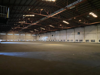 WAREHOUSE FOR LEASE IN EDSA QUEZON CITY