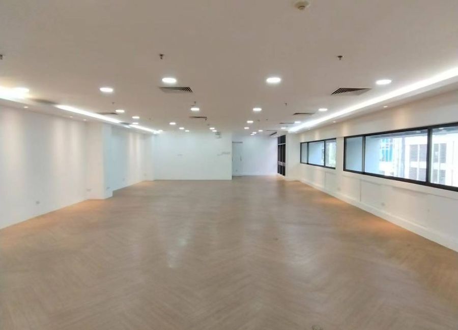 OFFICE SPACE IN PRINCE BUILDING, MAKATI CITY, 249.32SQM | Lamudi.com.ph