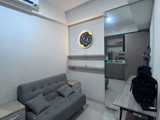 Disewakan Apartemen Gold Coast, 1Br, 34M², Full Furnish
