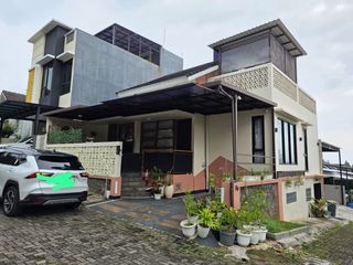 DIJUAL RUMAH EKSKLUSIF VIEW KOTA BANDUNG DI CIWARUGA PARONGPONG BANDUNG BARAT