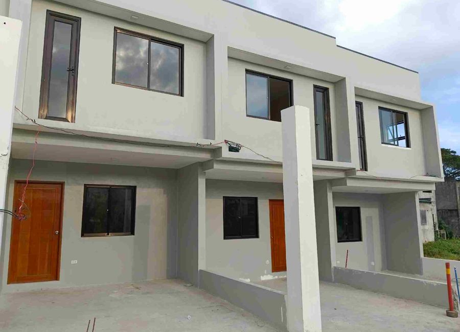 Botong Francisco Avenue, Village East 2, San Isidro, Angono, Rizal