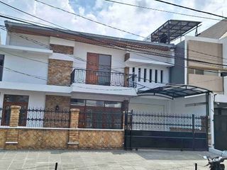 Dijual Rumah luas 2 lantai dekat akses tol pondok indah jakarta selatan