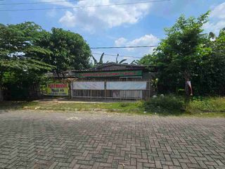 Tanah Kavling Siap Bangun di Jalan Viena Utama ( Boulevard ) Solo Baru.