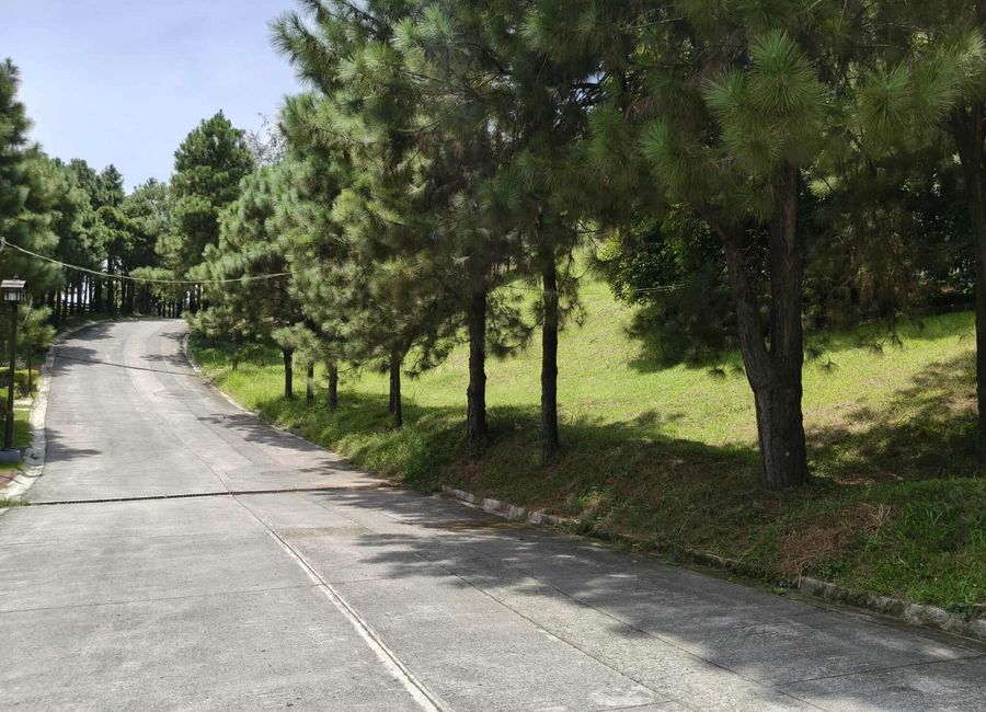 Crosswinds, Iruhin West, Iruhin East, Tagaytay, Cavite