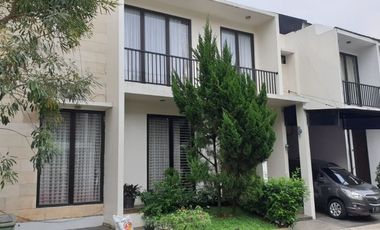 Di Jual Exclusive Townhouse Harvest Resident Bintaro, Tangerang Selatan Furnished