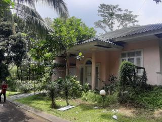 Dijual Rumah Tanah Luas di BGH Bukit Golf Hijau Sentul City – Cluster Mewah