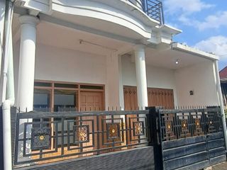 Rumah 2lt Banjararum Bangunan tanpa banyak Renovasi singosari