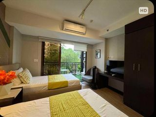 For Rent OR SALE 38 sqm Executive studio with balcony at Kasa Luntian Tagaytay