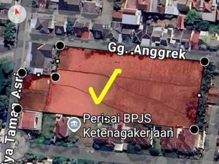 Disewakan tanah luas dan lebar strategis pinggir jln