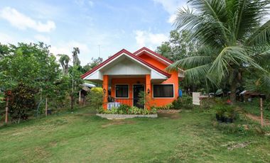 2 BEDROOM HOUSE NEAR THE BEACH